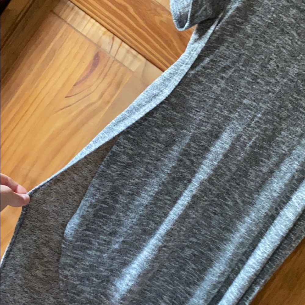 Open side Tee - Picture 2 of 3